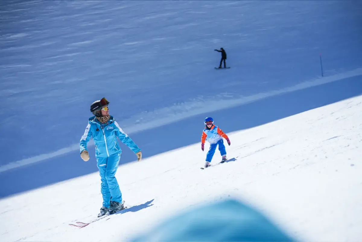 Cours privés de ski pour enfant avec l'ESi